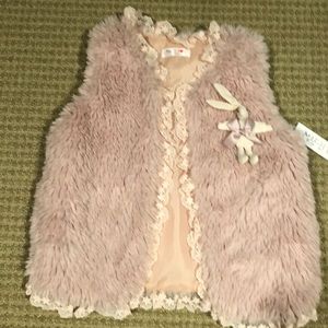 Girls lined puffy Sherpa vest